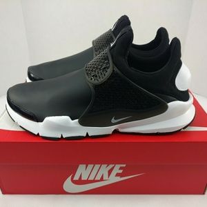 NWT Nike Sock Dart SE Shoes NEW Retail $140